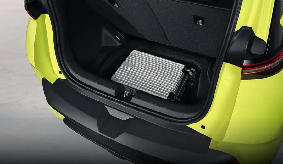 BYD DOLPHIN SURF Clever storage solutions
